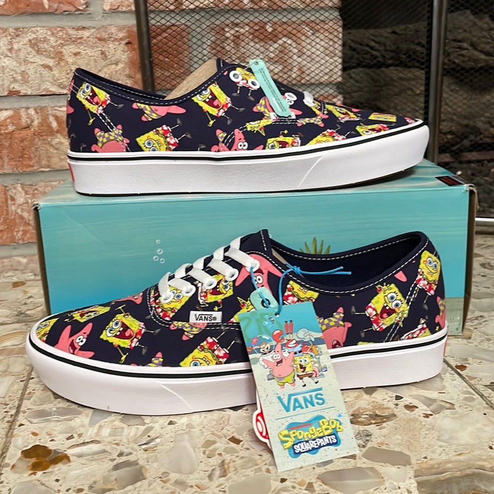 Vans SpongeBob Aloha Bob Comfy Cush Authentic